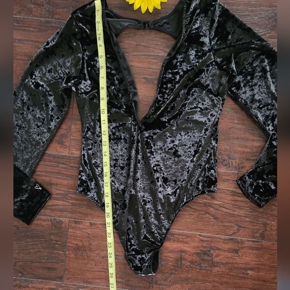 Victoria SECRET Black VELVET BODYSUIT 🕷 - Picture 7 of 7